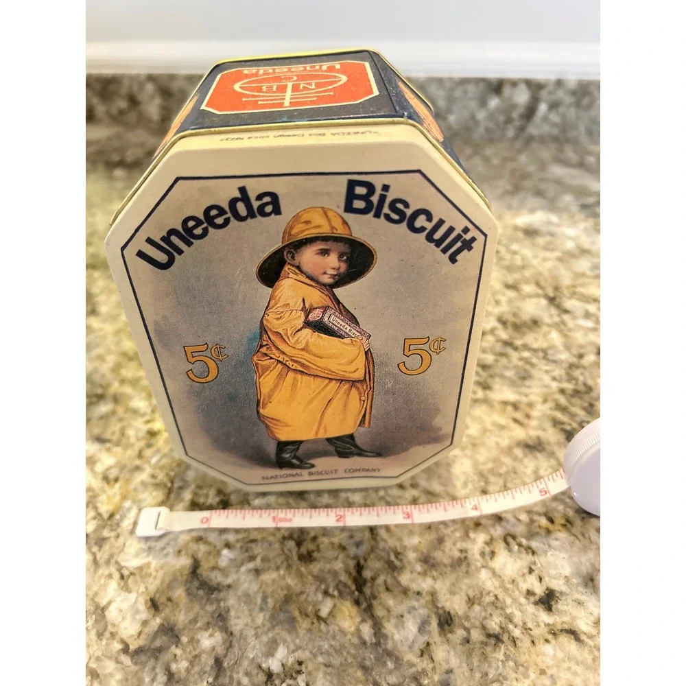 Vintage Uneeda Biscuit Tin National Biscuit‎ Company Collectible Octagon Storage